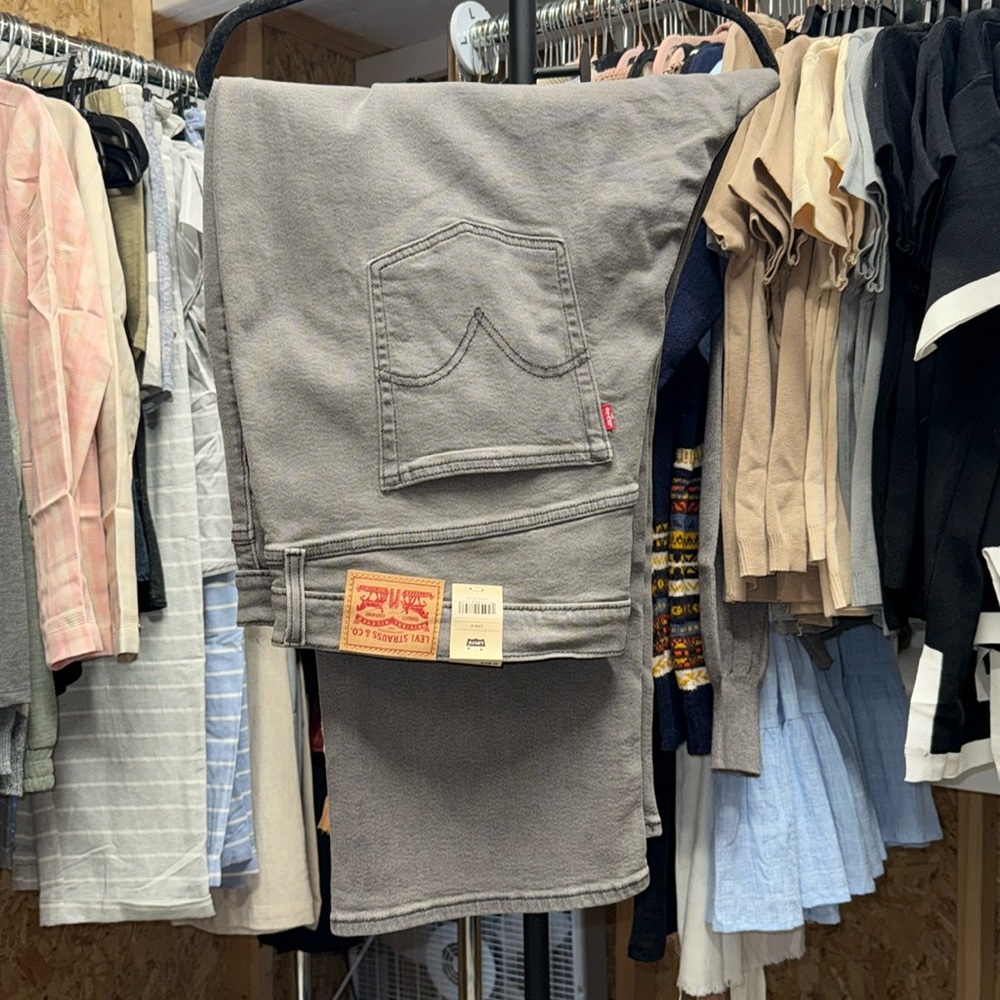 Levi's Women's Ribcage Straight Ankle Jeans - Gray NEW Item NWT 24 W M